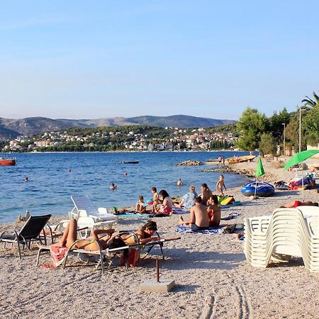 Apartments By The Sea Okrug Gornji, Ciovo - 1111 Trogir Exterior foto